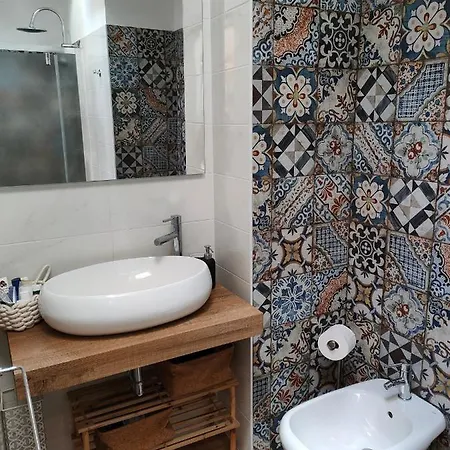 Apartamento Volta 8 *